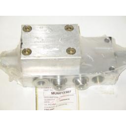 mu6012307-hl15-main-ram-load-holding-valve-781-p.jpg