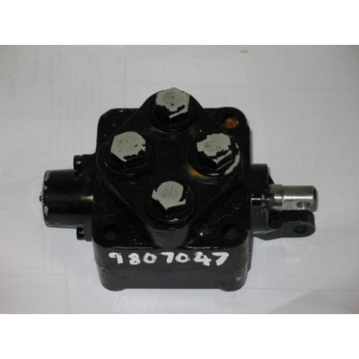 H9807047 Valve Block