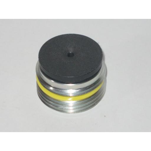 H3499618 Round Coarse Threaded Holder Hiab 140 c/w pad